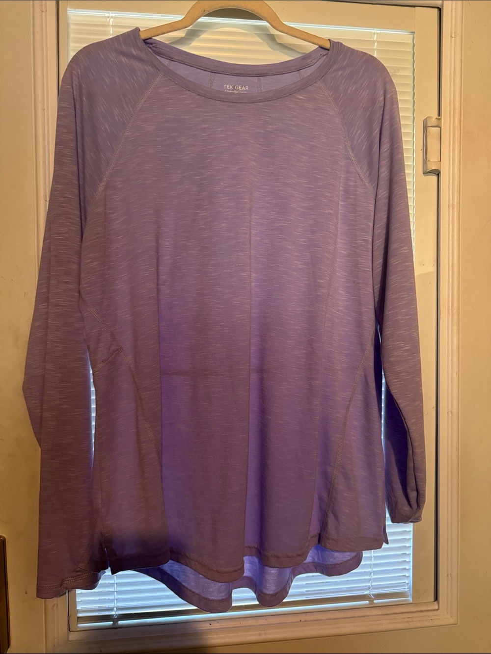 Tek Gear Lavender Long-Sleeve Athletic Tee